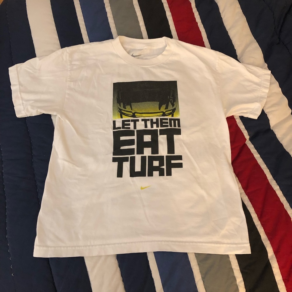 Men’s Youth Nike T